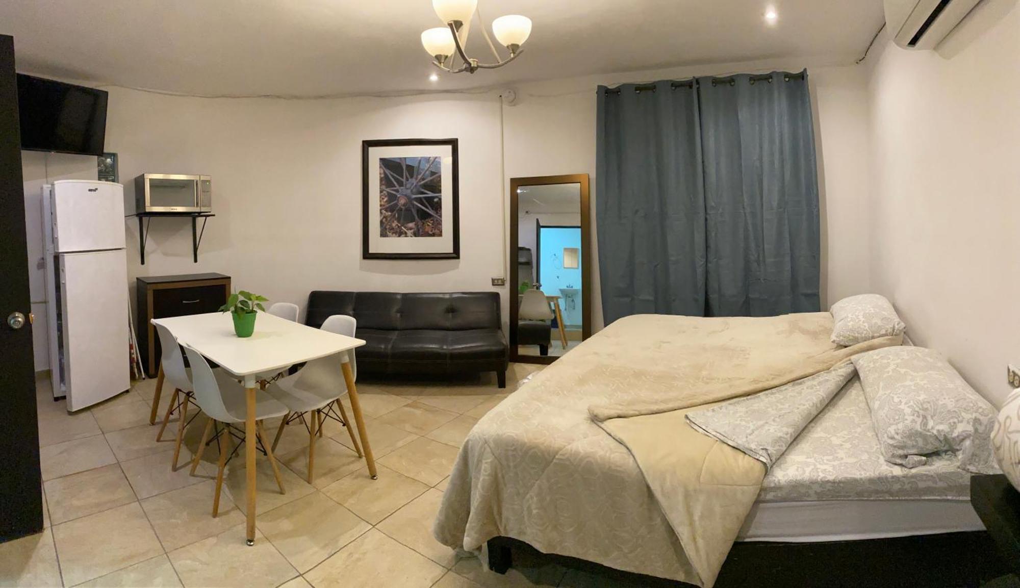 Suites Apodaca Bagian luar foto