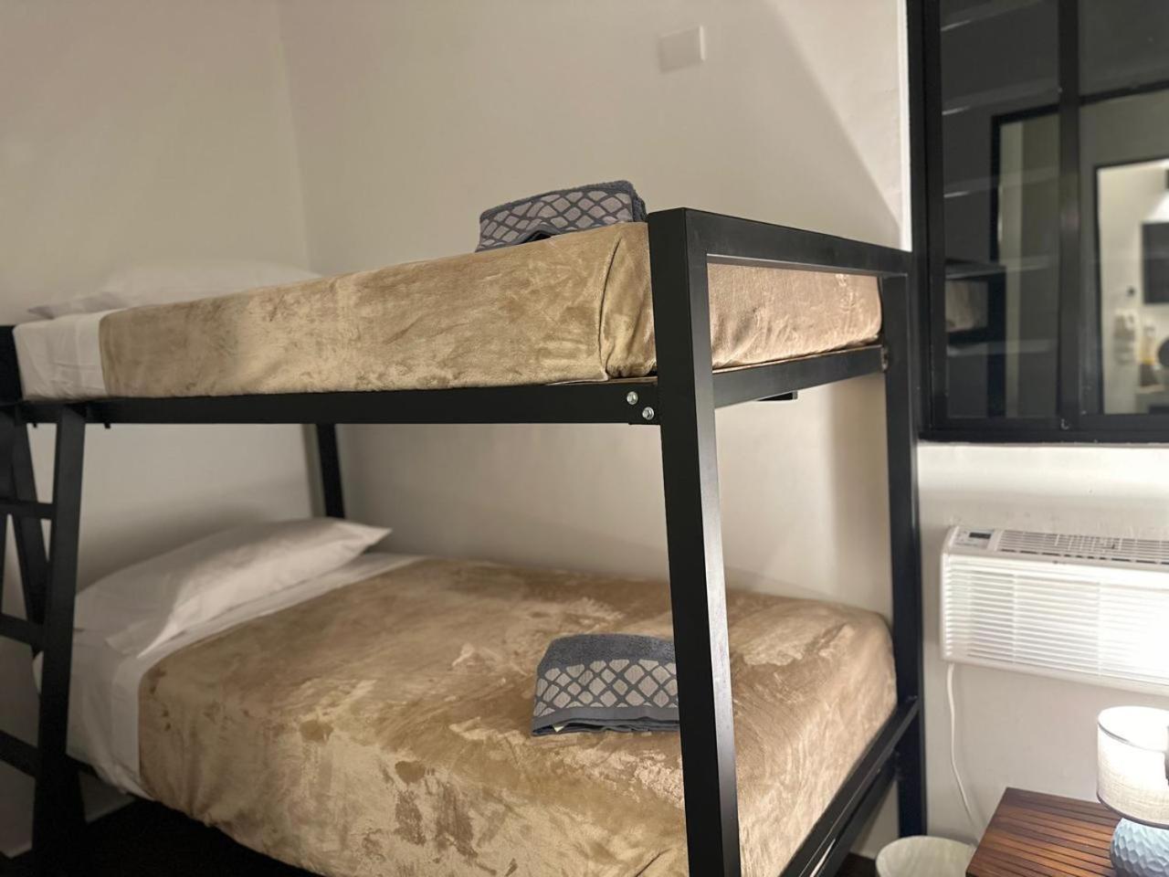 Suites Apodaca Bagian luar foto